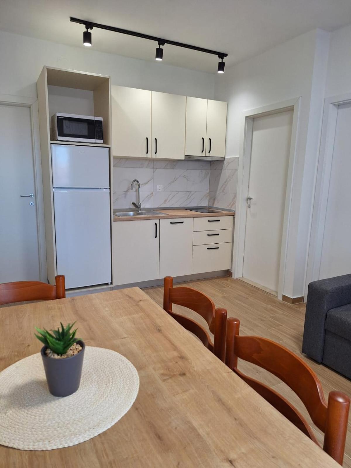 Apartmani Marino Privlaka  Ngoại thất bức ảnh